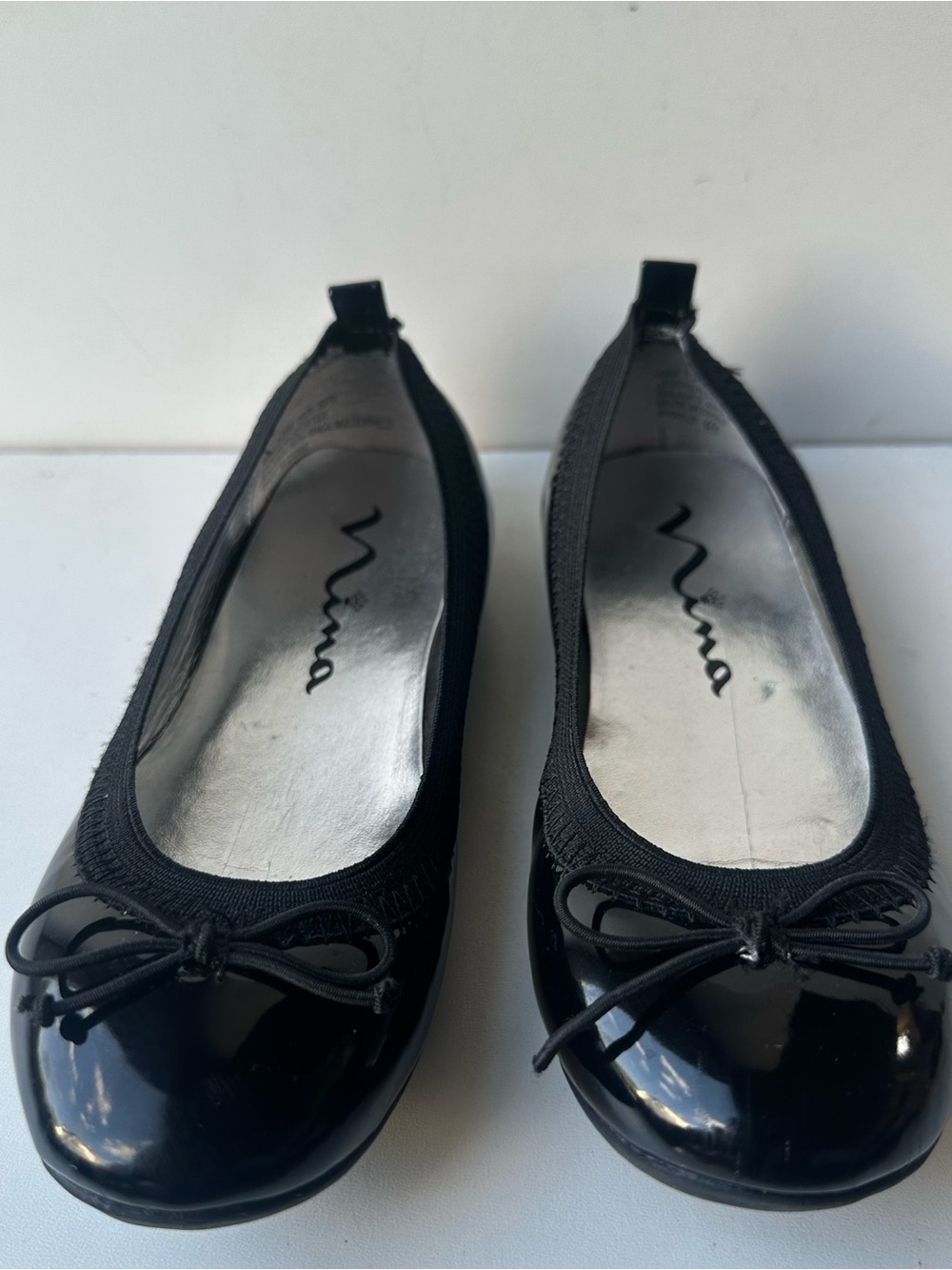 Nina kids Black Patent Ballet Flats with Bow Trim